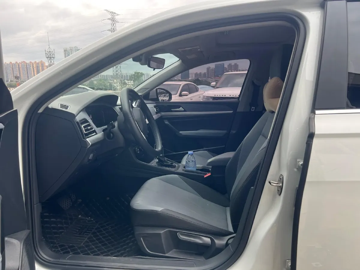 2024 Volkswagen Lavida 1.5L 110HP L4 6AT,autocango,china used car exporter,china ev exporter,chinese used car exporter,chinese used ev exporter