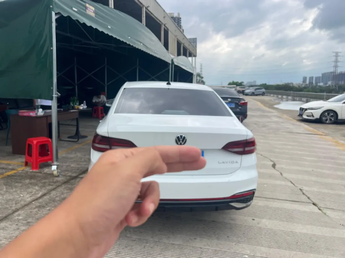 2024 Volkswagen Lavida 1.5L 110HP L4 6AT,autocango,china used car exporter,china ev exporter,chinese used car exporter,chinese used ev exporter