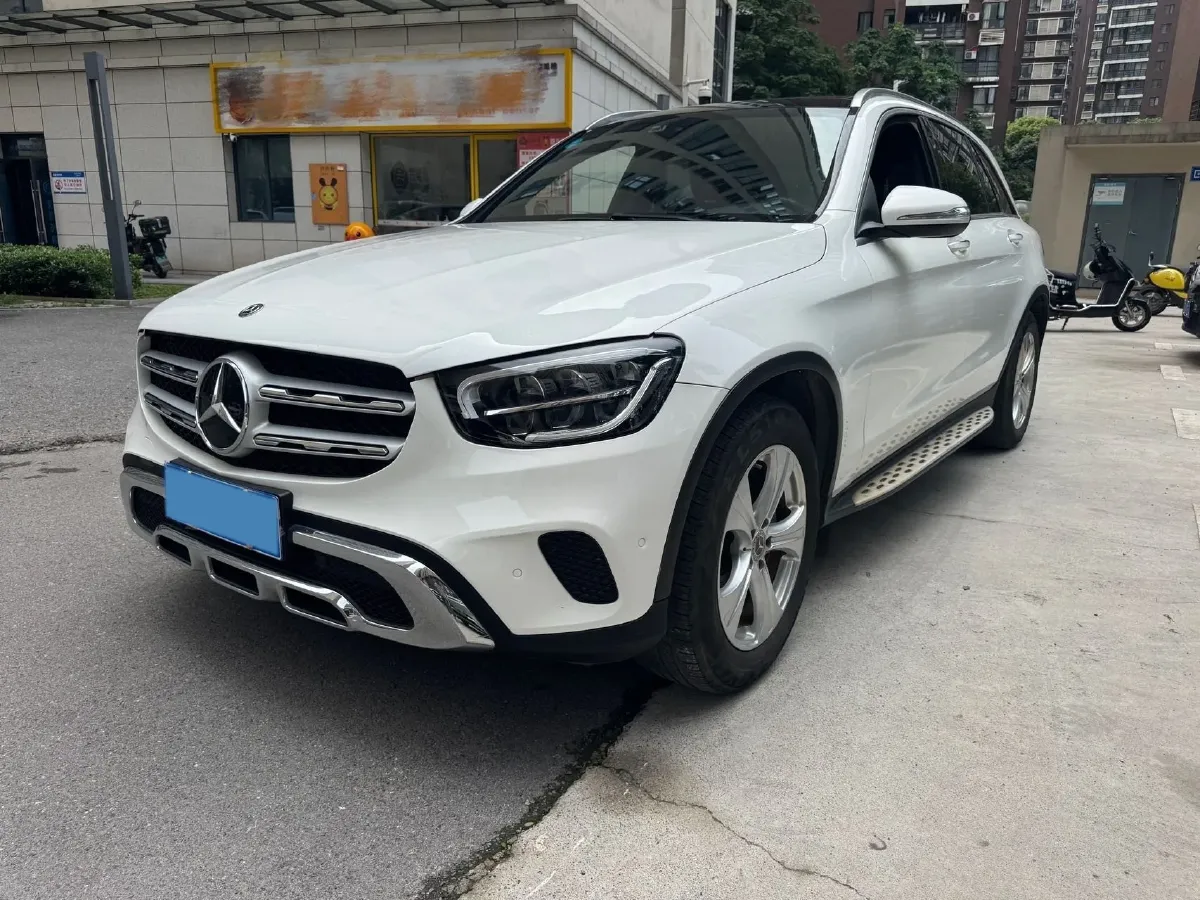 2020 Mercedes-Benz GLC Class 2.0T 197HP L4 9AT,autocango,china used car exporter,china ev exporter,chinese used car exporter,chinese used ev exporter