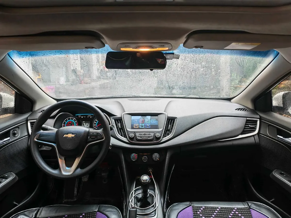 2019 Chevrolet Cavalier 1.5L 113HP L4 5MT,autocango,china used car exporter,china ev exporter,chinese used car exporter,chinese used ev exporter