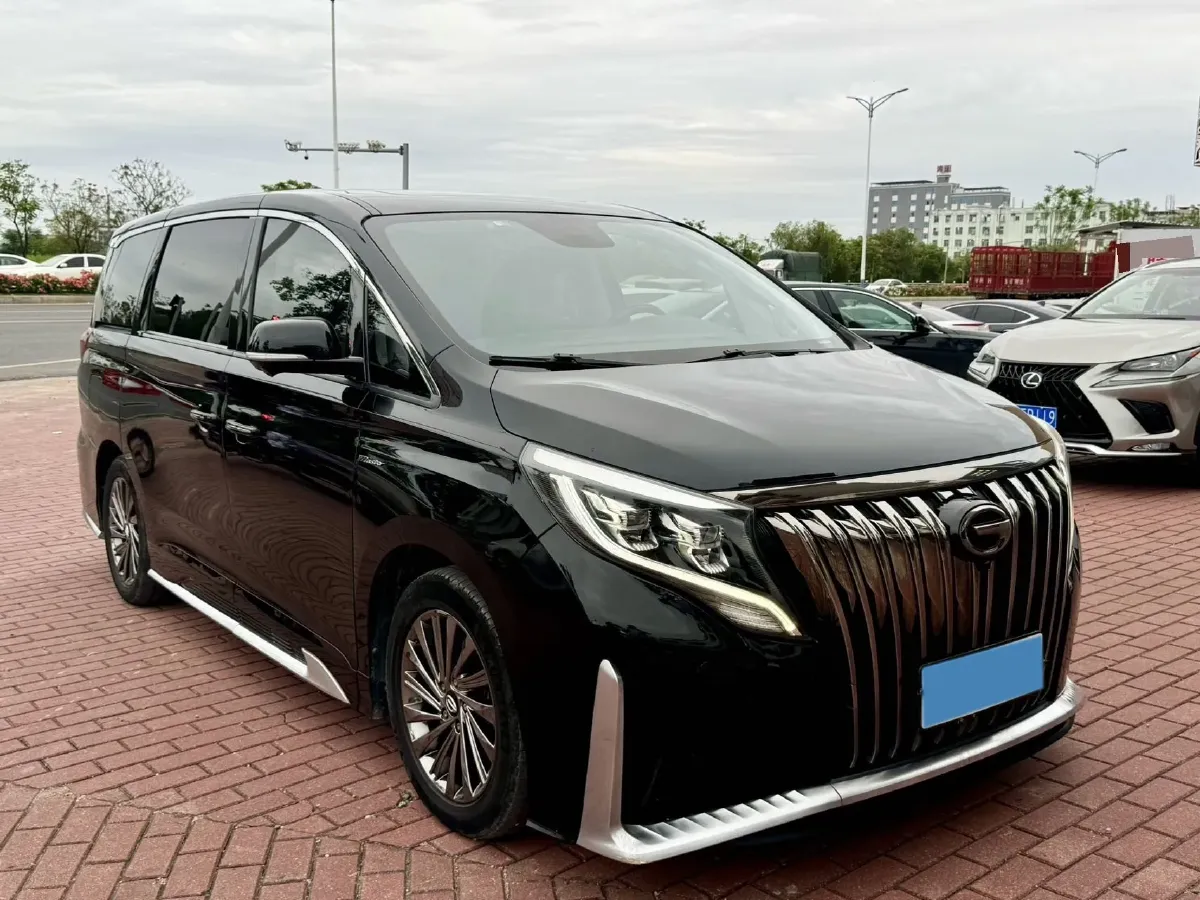 2021 GAC Trumpchi M8 2.0T 252HP L4 8AT,autocango,china used car exporter,china ev exporter,chinese used car exporter,chinese used ev exporter
