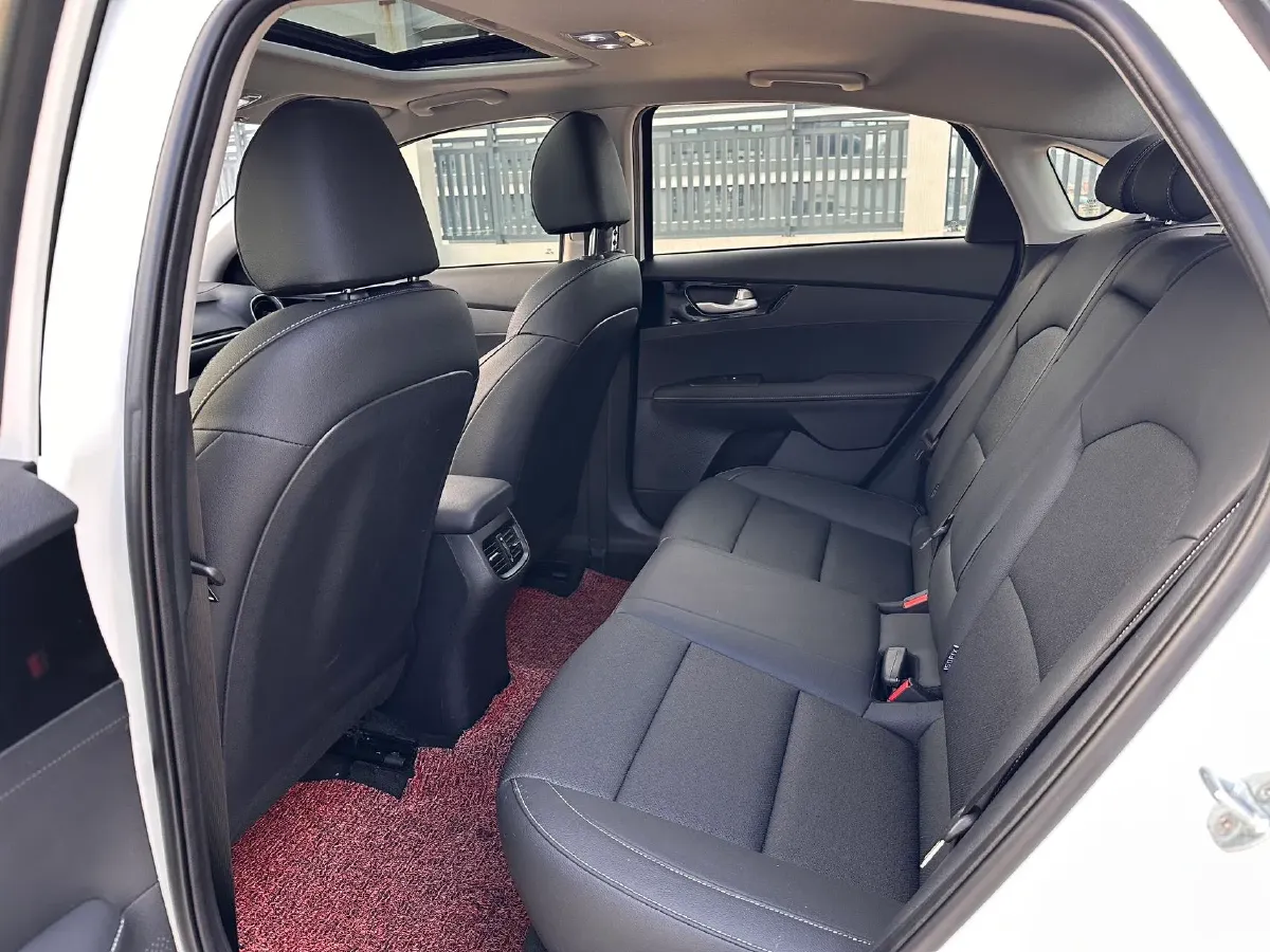 2021 Kia K3 1.5L 115HP L4 CVT,autocango,china used car exporter,china ev exporter,chinese used car exporter,chinese used ev exporter