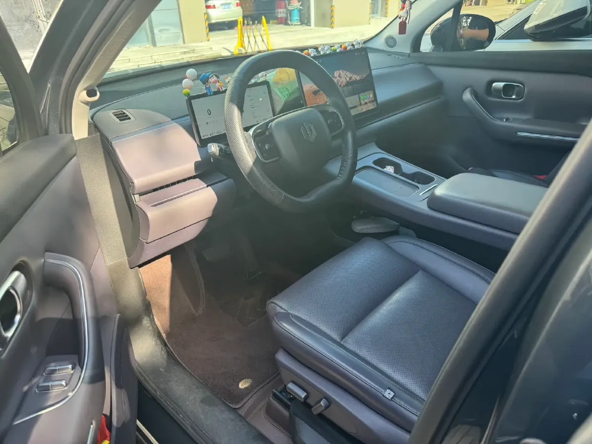 2024 Leapmotor C16 1.5L 95HP L4 REEV 28.4KWH,autocango,china used car exporter,china ev exporter,chinese used car exporter,chinese used ev exporter