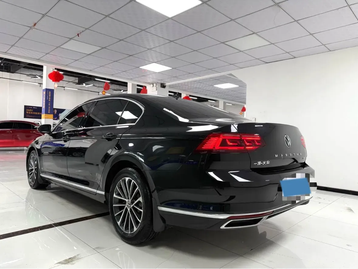 2020 Volkswagen Magotan 2.0T 186HP L4 7DCT,autocango,china used car exporter,china ev exporter,chinese used car exporter,chinese used ev exporter