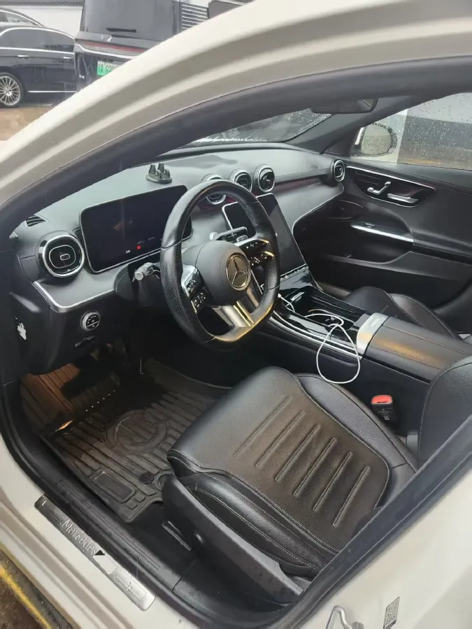 2022 Mercedes-Benz C Class 1.5T 170HP L4 9AT,autocango,china used car exporter,china ev exporter,chinese used car exporter,chinese used ev exporter