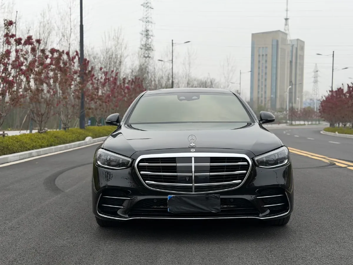 2022 Mercedes-Benz S Class 2.5T 367HP L6 9AT,autocango,china used car exporter,china ev exporter,chinese used car exporter,chinese used ev exporter