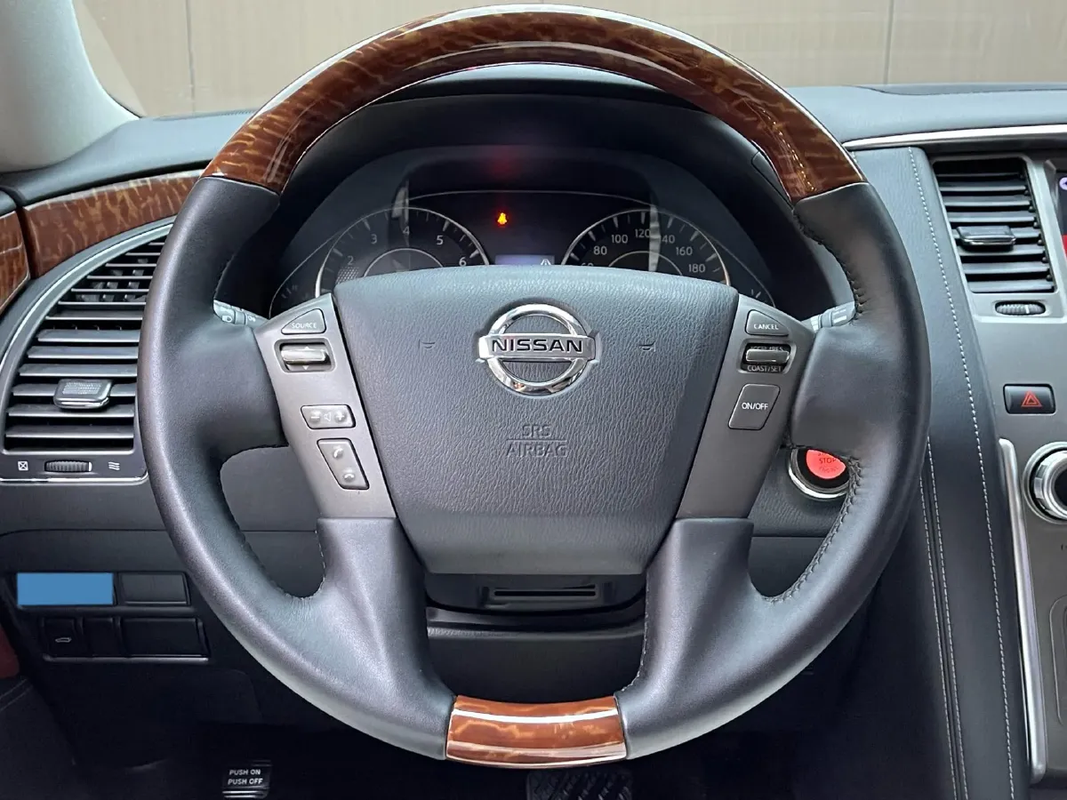 2018 Nissan Patrol 4.0L 279HP V6 7AT,autocango,china used car exporter,china ev exporter,chinese used car exporter,chinese used ev exporter