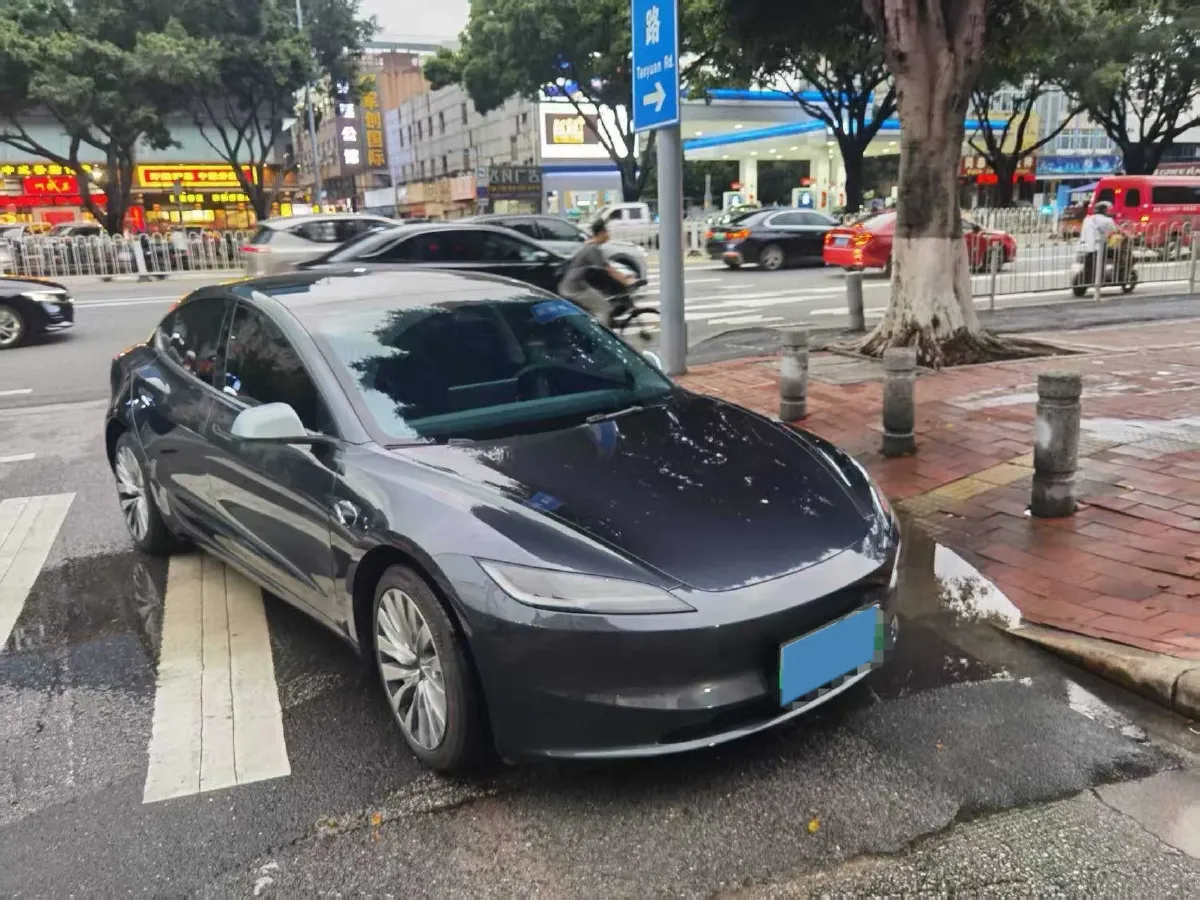 2025 Tesla Model 3 BEV 62.5KWH,autocango,china used car exporter,china ev exporter,chinese used car exporter,chinese used ev exporter