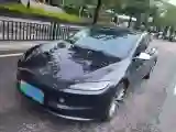 2025 Tesla Model 3 BEV 62.5KWH