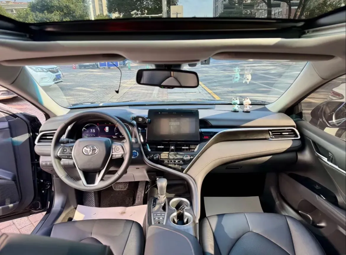 2021 Toyota Camry 2.5L 178HP L4 E-CVT Hybrid,autocango,china used car exporter,china ev exporter,chinese used car exporter,chinese used ev exporter