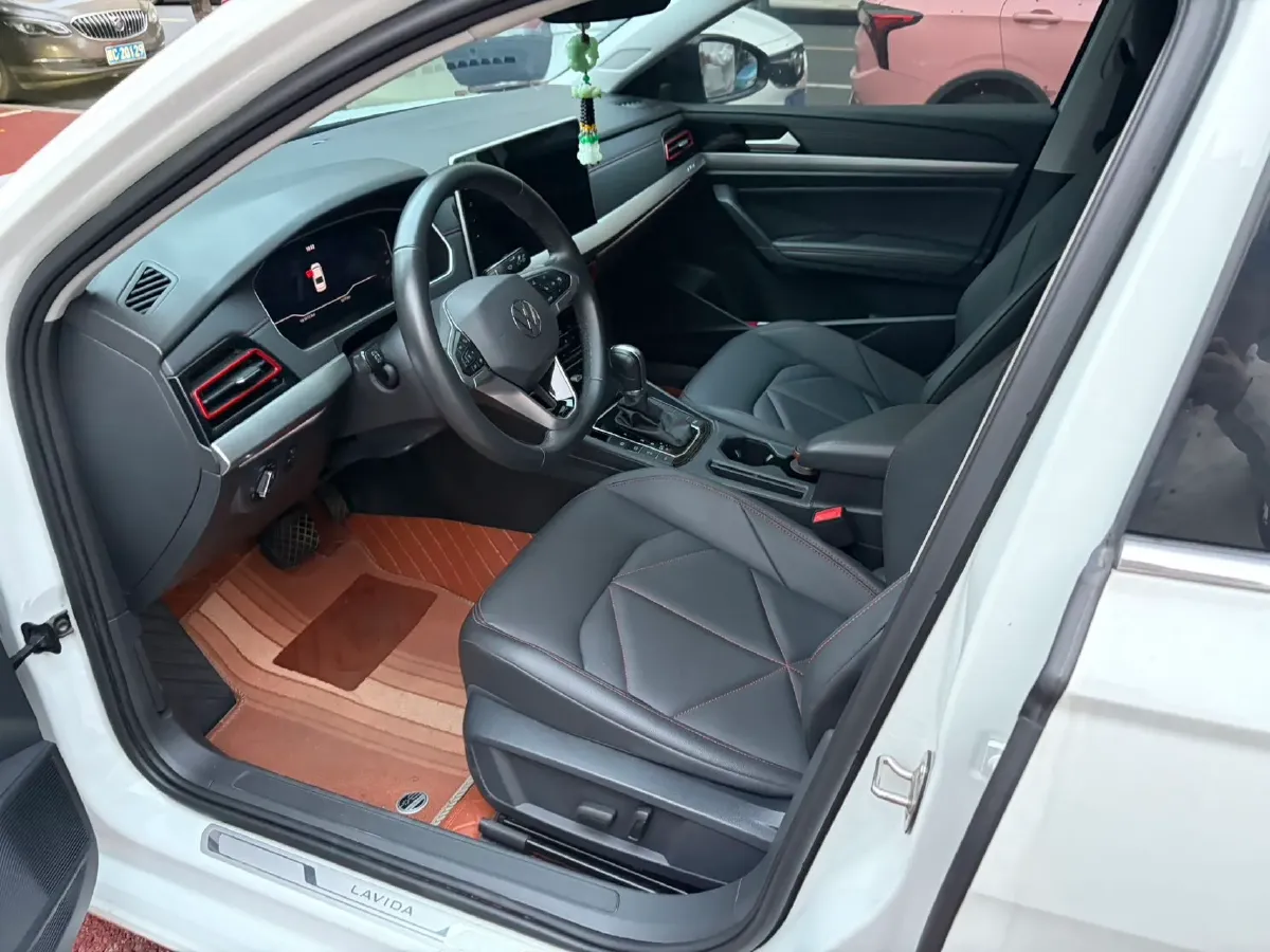 2024 Volkswagen Lavida 1.5T 160HP L4 7DCT,autocango,china used car exporter,china ev exporter,chinese used car exporter,chinese used ev exporter