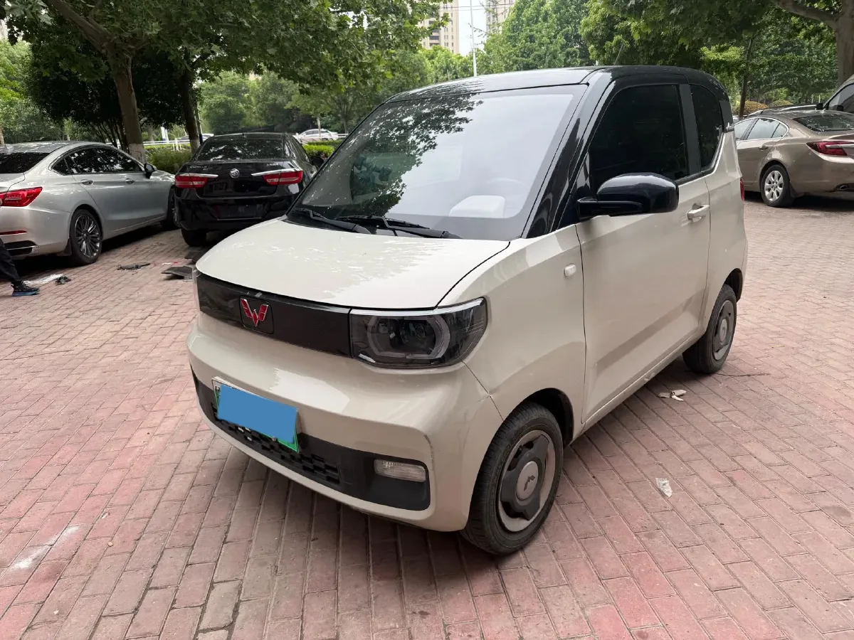 2021 WuLing HongGuang MINI EV BEV 9.3KWH,autocango,china used car exporter,china ev exporter,chinese used car exporter,chinese used ev exporter