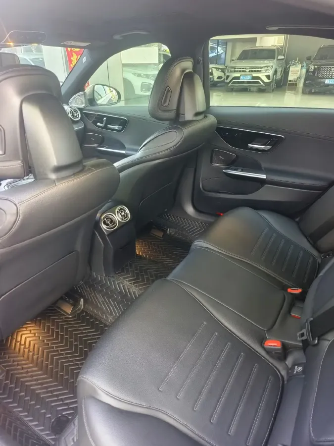 2022 Mercedes-Benz C Class 1.5T 170HP L4 9AT,autocango,china used car exporter,china ev exporter,chinese used car exporter,chinese used ev exporter