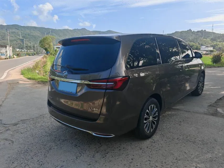 2022 Buick GL8 2.0T 237HP L4 9AT,autocango,china used car exporter,china ev exporter,chinese used car exporter,chinese used ev exporter