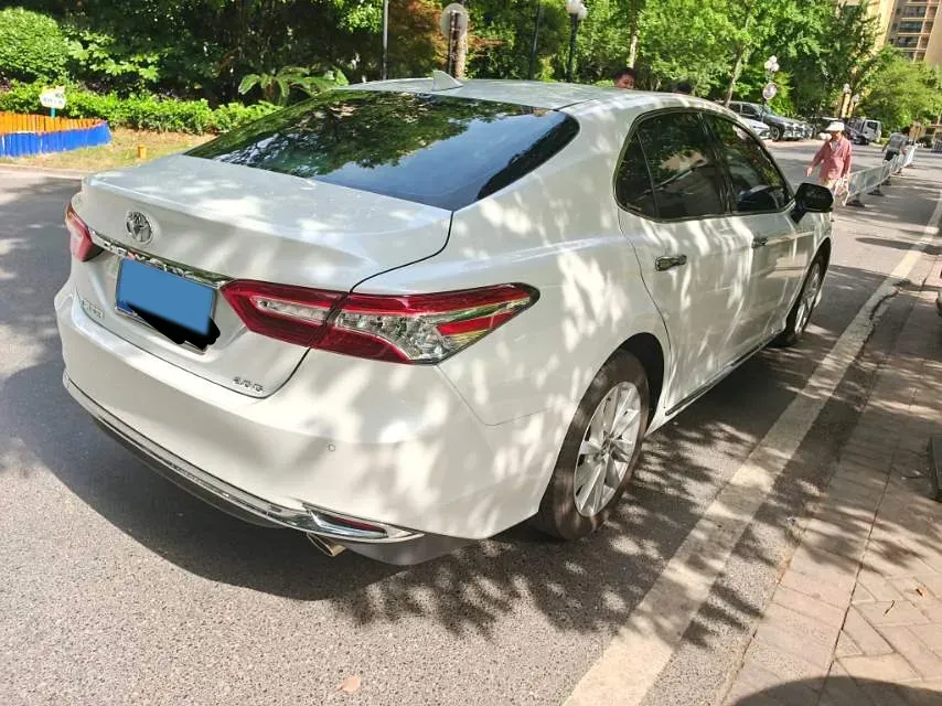 2023 Toyota Camry 2.0L 177HP L4 CVT,autocango,china used car exporter,china ev exporter,chinese used car exporter,chinese used ev exporter