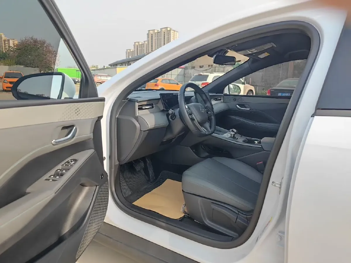 2025 BYD Qin Plus 1.5L 101HP L4 E-CVT PHEV 7.68KWH,autocango,china used car exporter,china ev exporter,chinese used car exporter,chinese used ev exporter