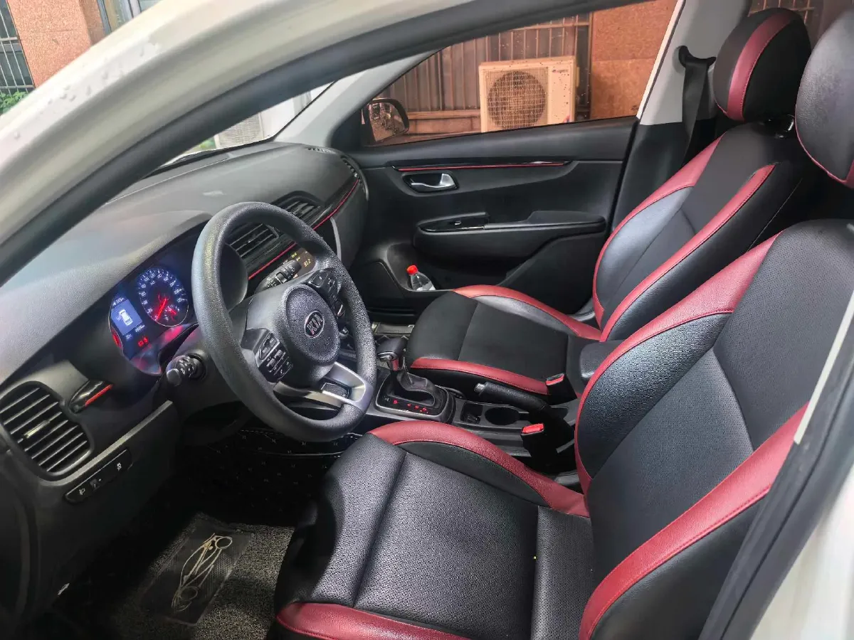 2017 Kia KX Cross 1.4L 100HP L4 6AT,autocango,china used car exporter,china ev exporter,chinese used car exporter,chinese used ev exporter