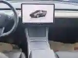 2022 Tesla Model Y BEV 60KWH