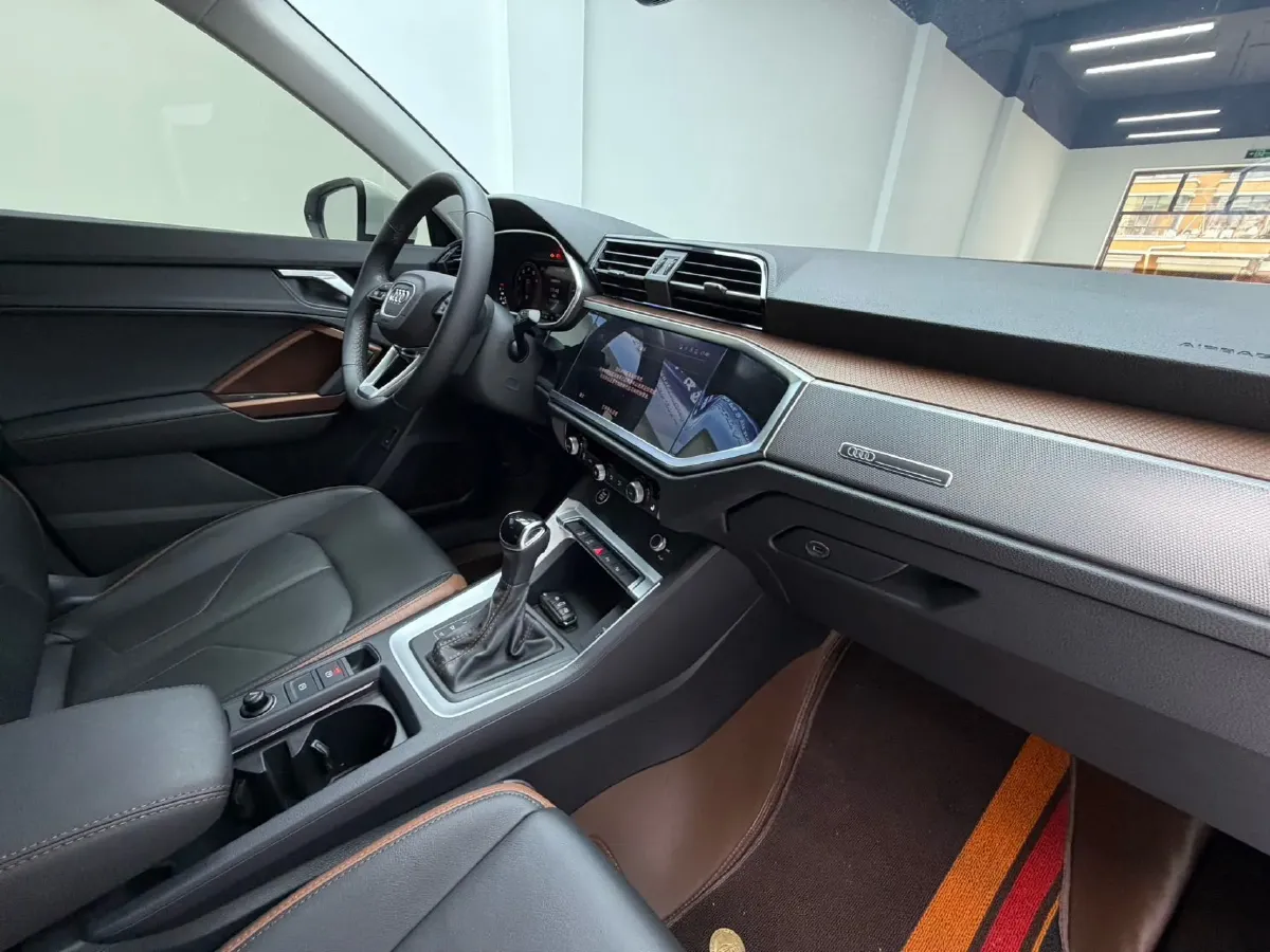 2023 Audi Q3 1.4T 150HP L4 7DCT,autocango,china used car exporter,china ev exporter,chinese used car exporter,chinese used ev exporter