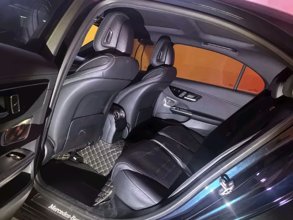 2024 Mercedes-Benz C Class 1.5T 204HP L4 9AT,autocango,china used car exporter,china ev exporter,chinese used car exporter,chinese used ev exporter