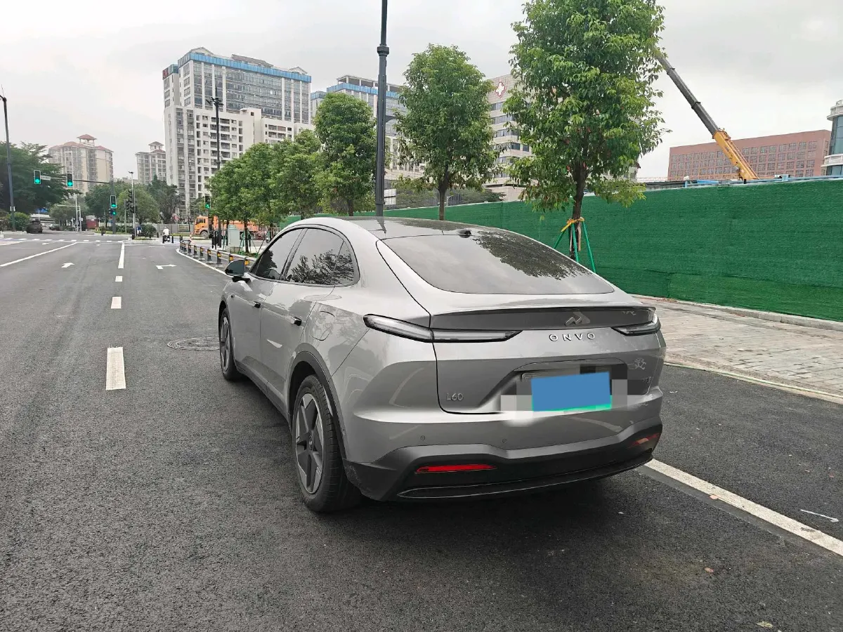 2024 IM L6 BEV 75KWH,autocango,china used car exporter,china ev exporter,chinese used car exporter,chinese used ev exporter
