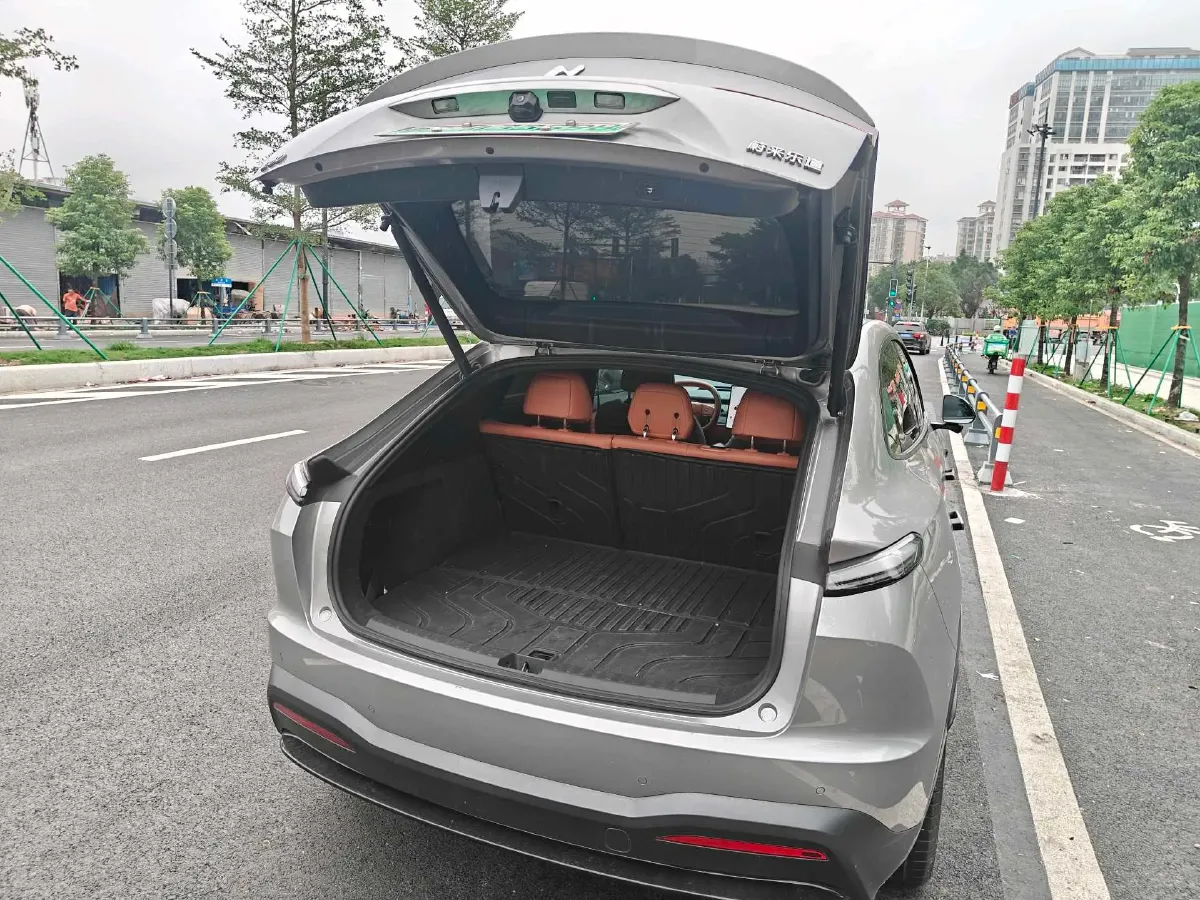 2024 IM L6 BEV 75KWH,autocango,china used car exporter,china ev exporter,chinese used car exporter,chinese used ev exporter