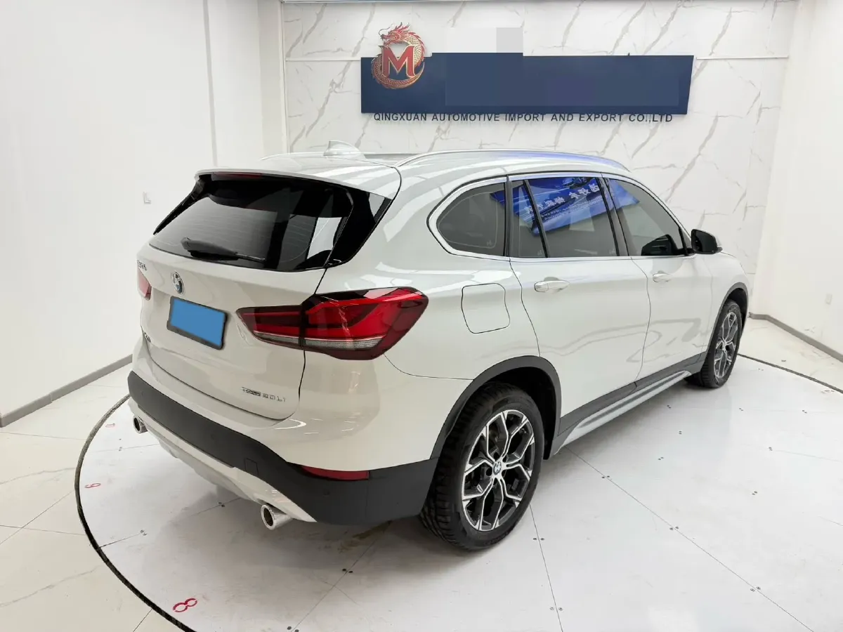 2021 BMW X1 1.5T 140HP L3 7DCT,autocango,china used car exporter,china ev exporter,chinese used car exporter,chinese used ev exporter