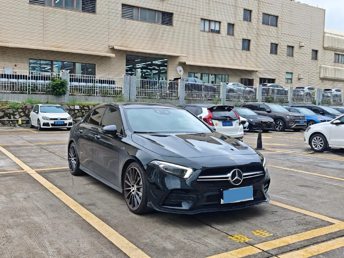 2023 Mercedes-Benz A AMG 2.0T 306HP L4 7DCT,autocango,china used car exporter,china ev exporter,chinese used car exporter,chinese used ev exporter