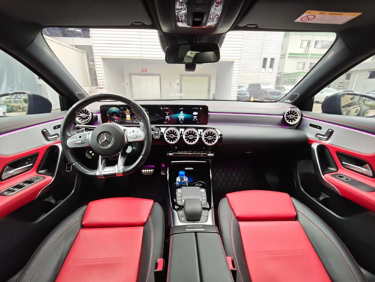 2023 Mercedes-Benz A AMG 2.0T 306HP L4 7DCT,autocango,china used car exporter,china ev exporter,chinese used car exporter,chinese used ev exporter