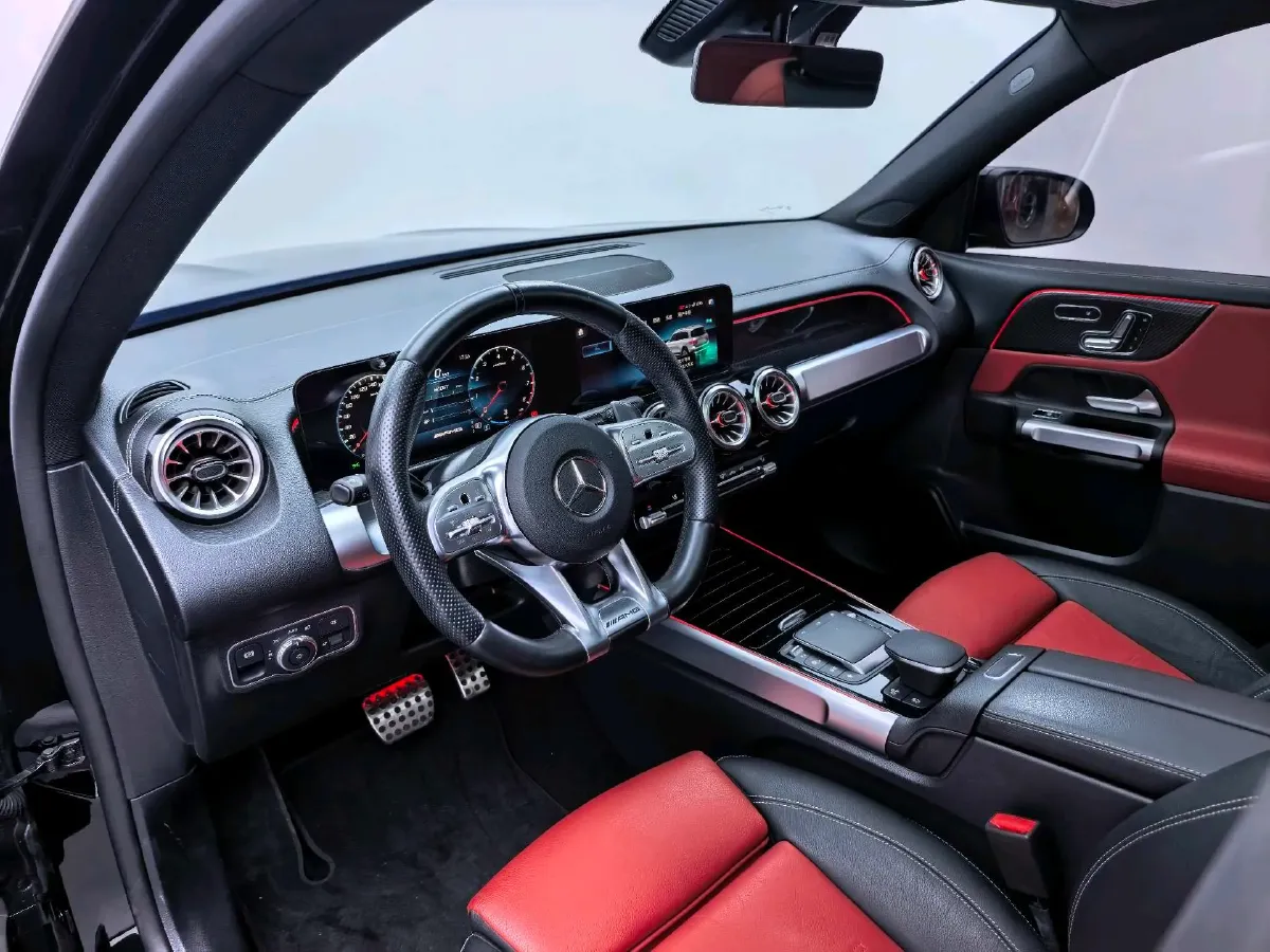 2023 Mercedes-Benz GLB AMG 2.0T 306HP L4 8DCT,autocango,china used car exporter,china ev exporter,chinese used car exporter,chinese used ev exporter