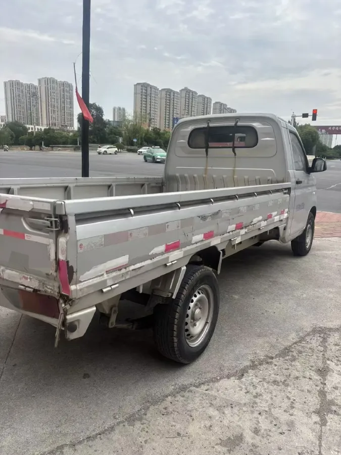 2019 WuLing RongGuang New Truck 1.5L 107HP L4 5MT,autocango,china used car exporter,china ev exporter,chinese used car exporter,chinese used ev exporter