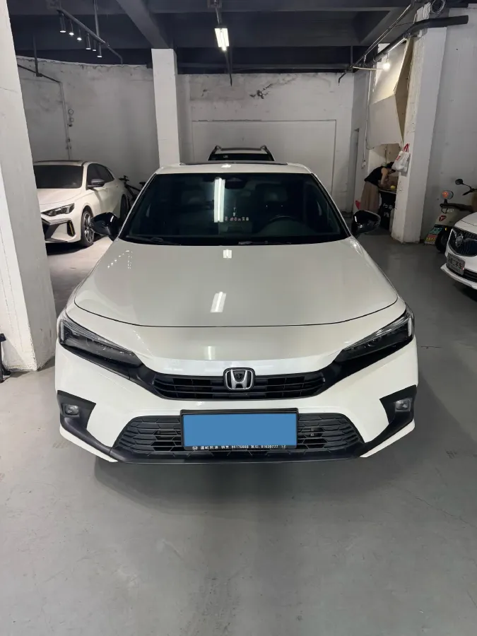 2023 Honda Civic 1.5T 182HP L4 CVT,autocango,china used car exporter,china ev exporter,chinese used car exporter,chinese used ev exporter