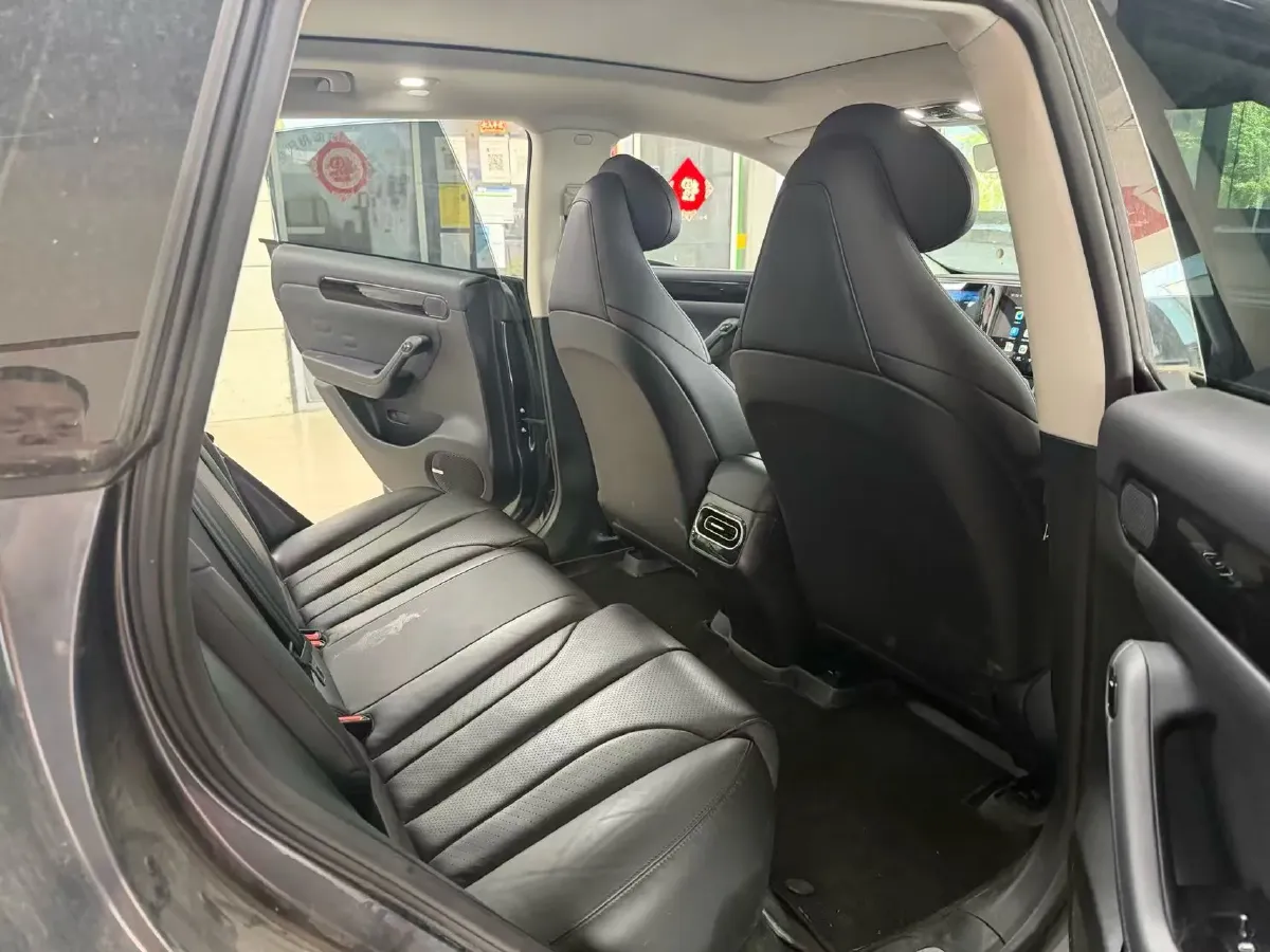 2023 Leapmotor C11 Range Extended 131HP REEV 43.74KWH,autocango,china used car exporter,china ev exporter,chinese used car exporter,chinese used ev exporter