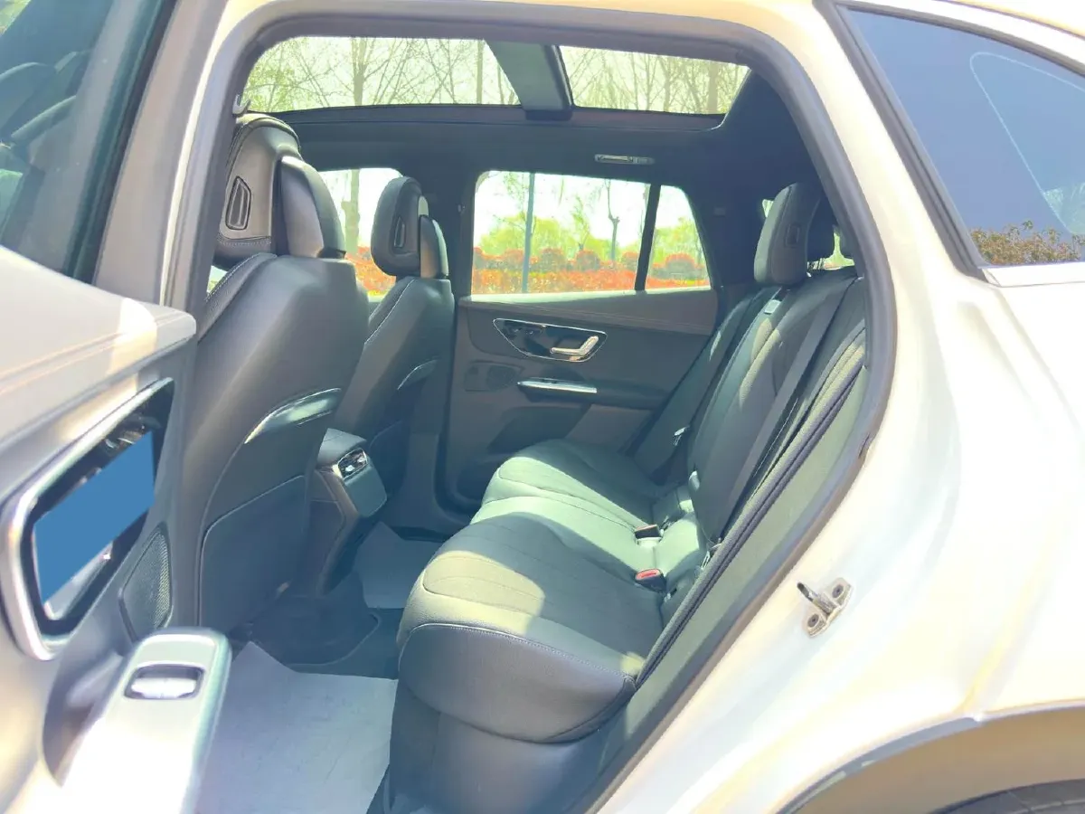 2024 Mercedes-Benz EQE SUV BEV 96.1KWH,autocango,china used car exporter,china ev exporter,chinese used car exporter,chinese used ev exporter