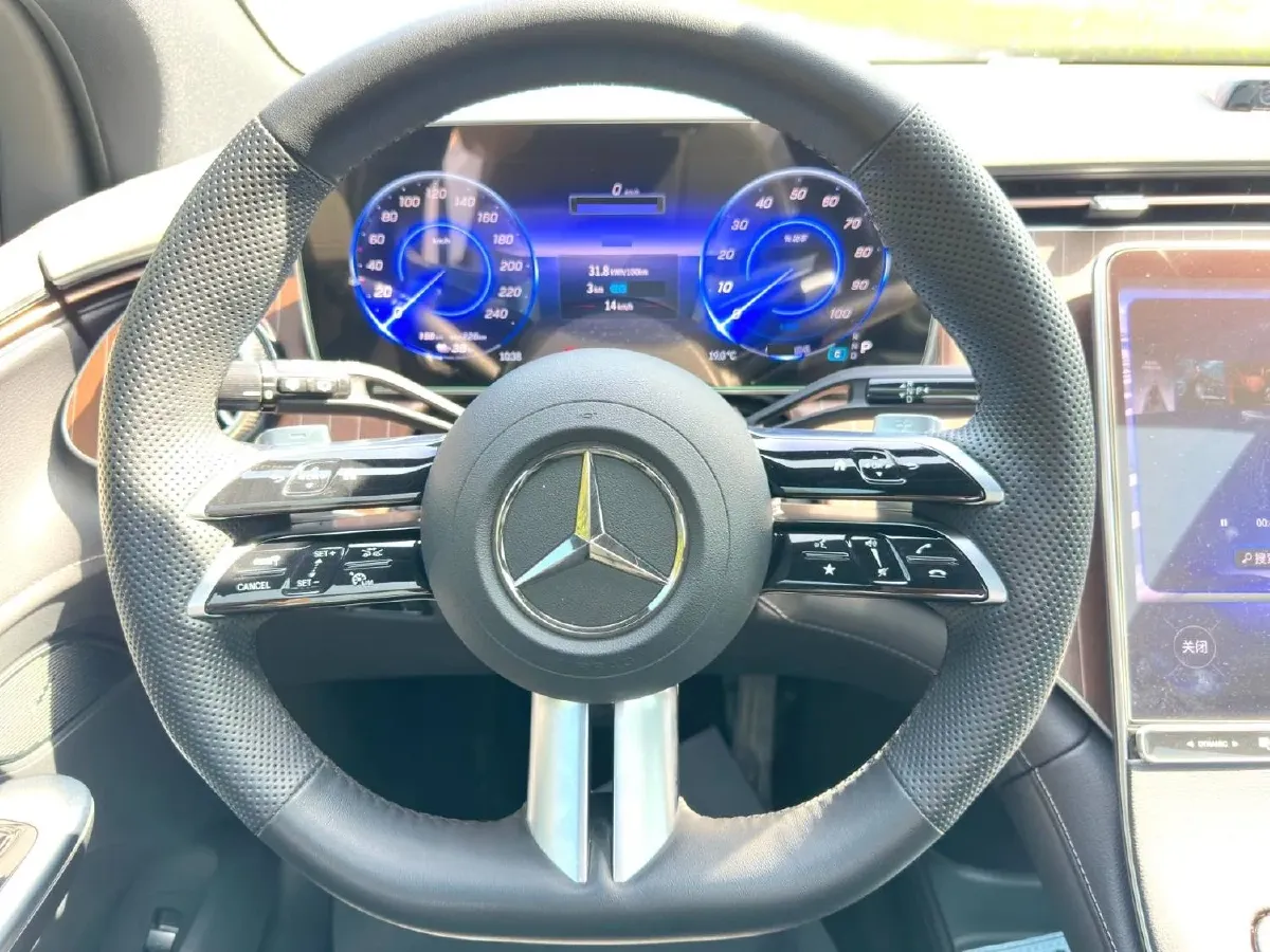 2024 Mercedes-Benz EQE SUV BEV 96.1KWH,autocango,china used car exporter,china ev exporter,chinese used car exporter,chinese used ev exporter