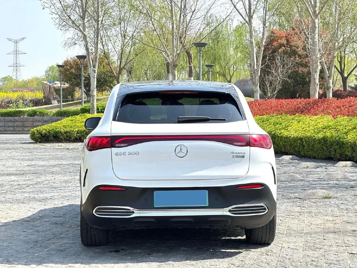 2024 Mercedes-Benz EQE SUV BEV 96.1KWH,autocango,china used car exporter,china ev exporter,chinese used car exporter,chinese used ev exporter