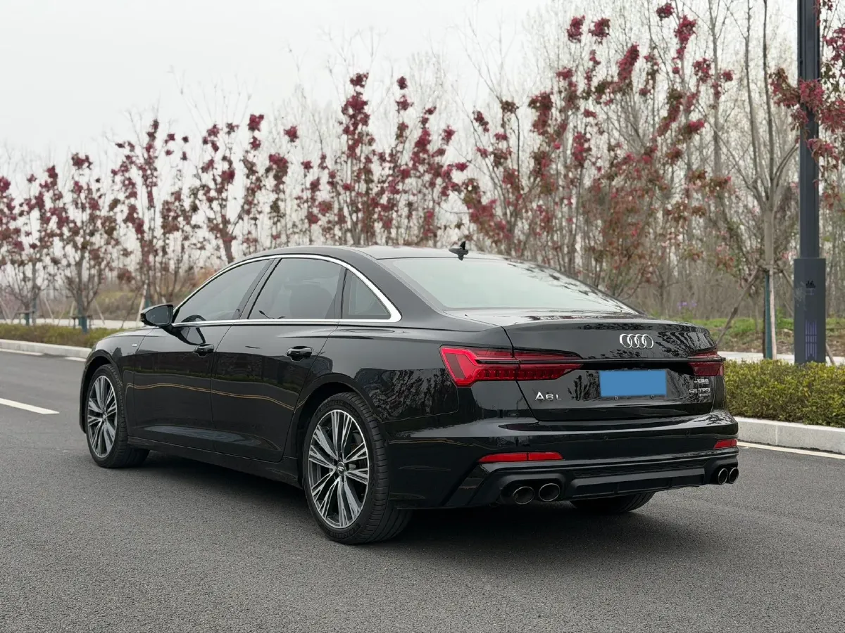 2020 Audi A6L 3.0T 340HP V6 7DCT,autocango,china used car exporter,china ev exporter,chinese used car exporter,chinese used ev exporter