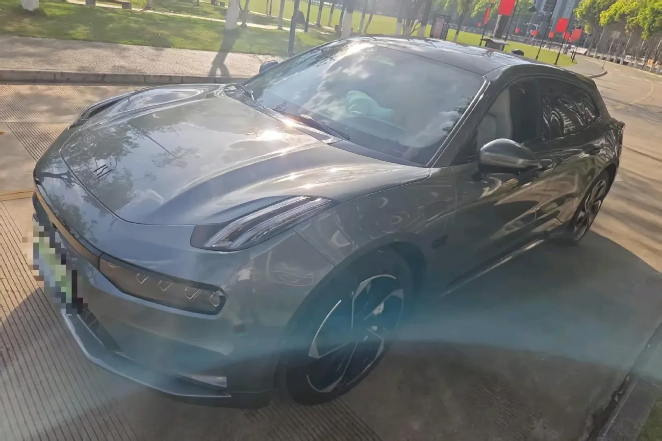 2023 Zeekr 001 BEV 100KWH,autocango,china used car exporter,china ev exporter,chinese used car exporter,chinese used ev exporter