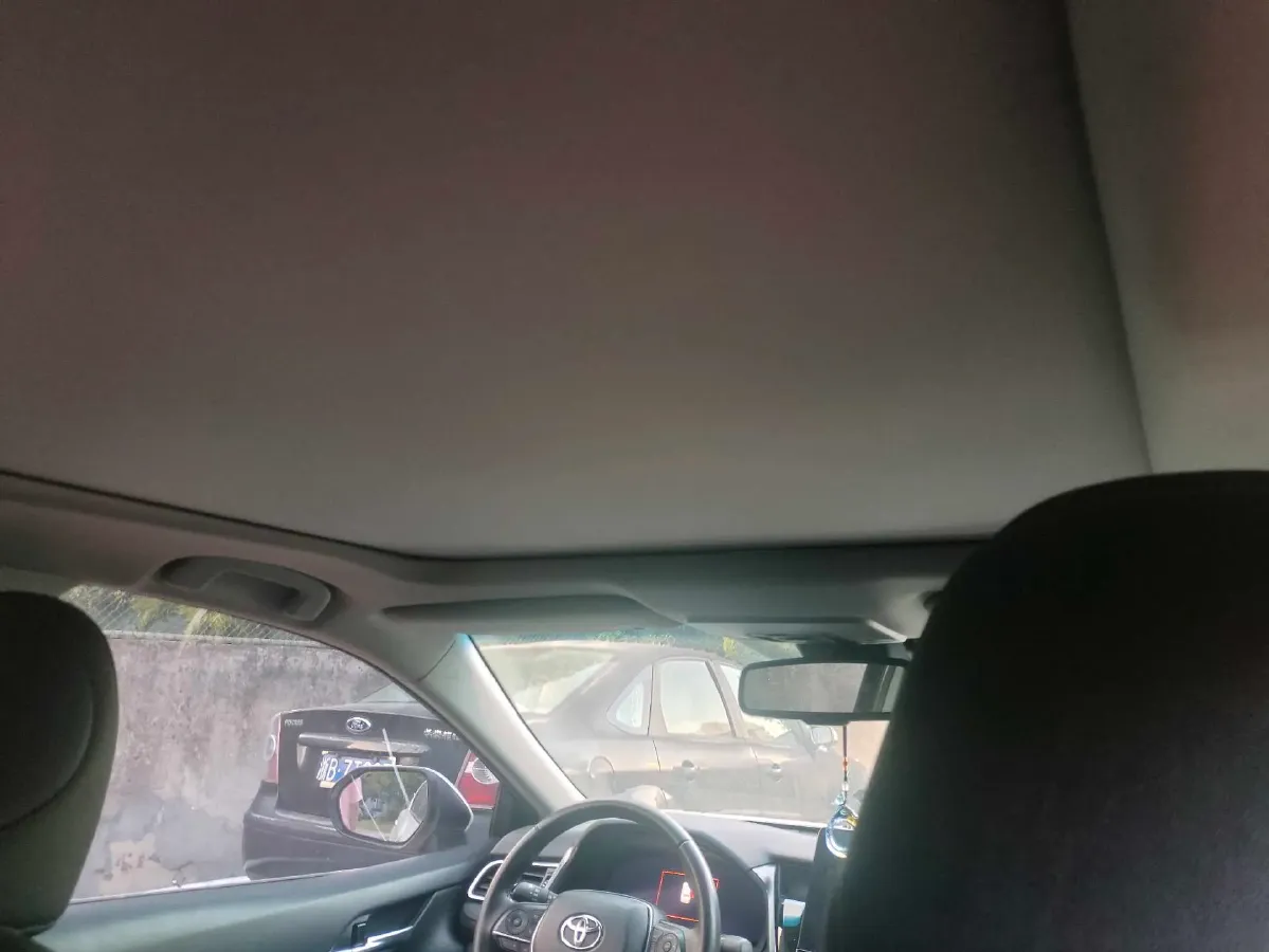 2021 Toyota Camry 2.5L 209HP L4 8AT,autocango,china used car exporter,china ev exporter,chinese used car exporter,chinese used ev exporter
