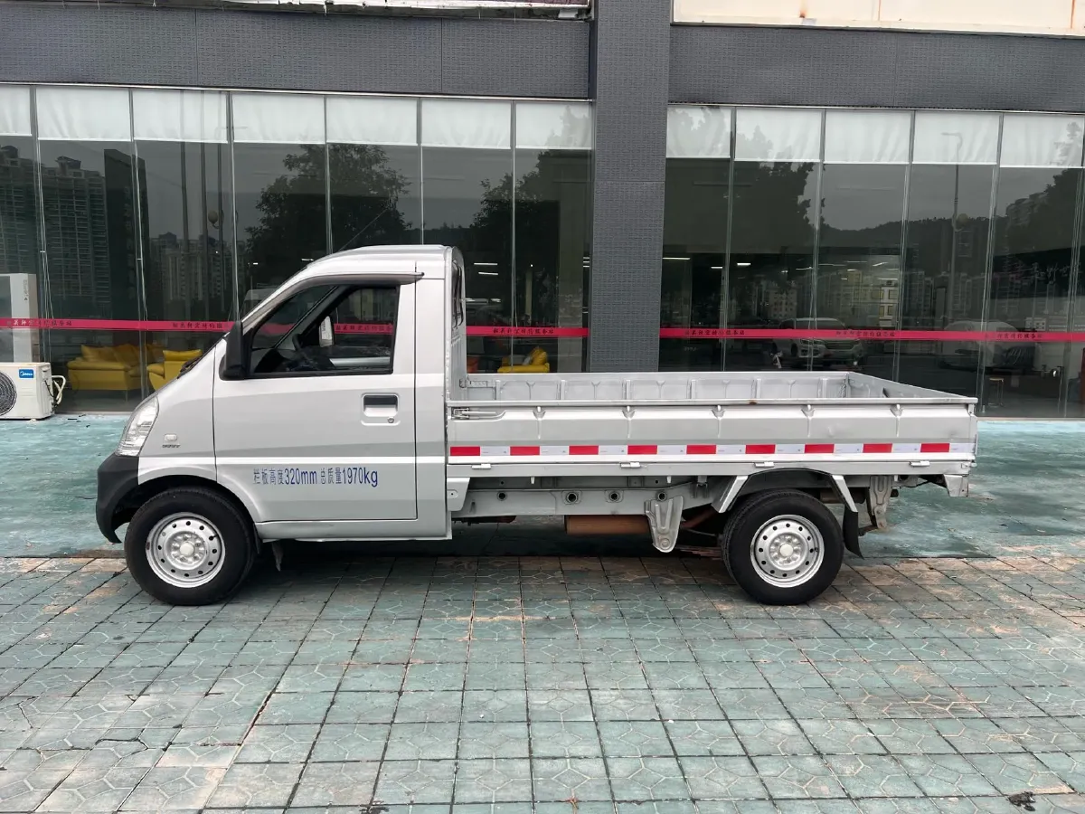 2020 WuLing RongGuang Mini Truck 1.5L 99HP L4 5MT,autocango,china used car exporter,china ev exporter,chinese used car exporter,chinese used ev exporter