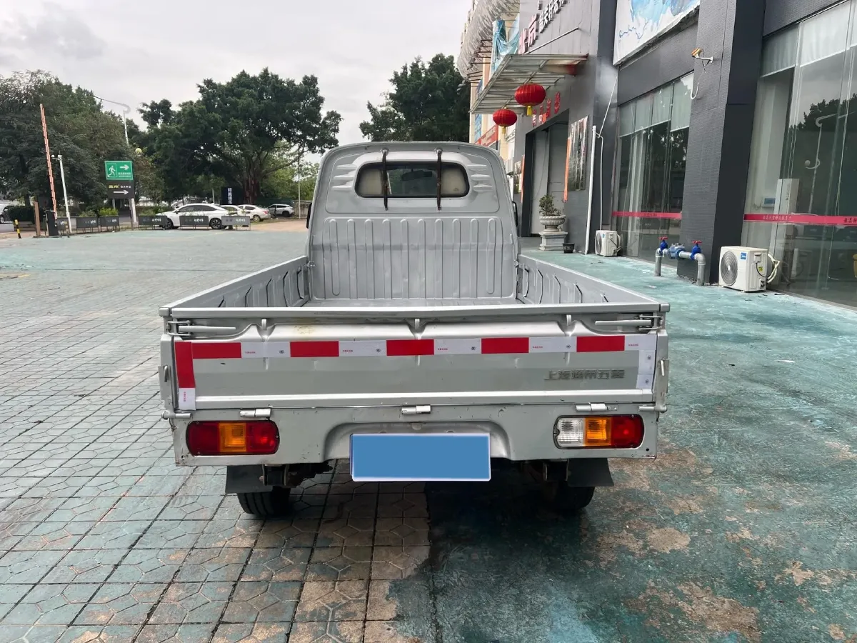 2020 WuLing RongGuang Mini Truck 1.5L 99HP L4 5MT,autocango,china used car exporter,china ev exporter,chinese used car exporter,chinese used ev exporter