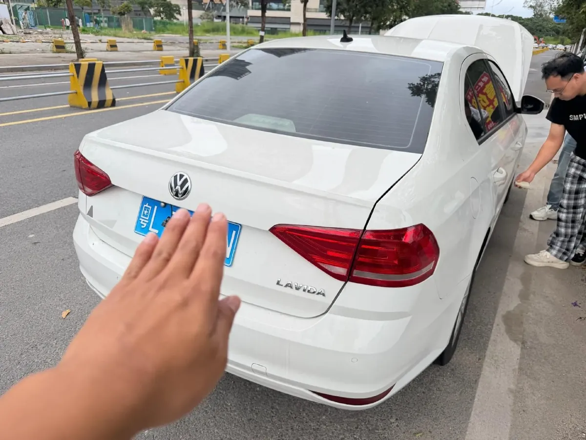 2017 Volkswagen Lavida 1.6L 110HP L4 6AT,autocango,china used car exporter,china ev exporter,chinese used car exporter,chinese used ev exporter