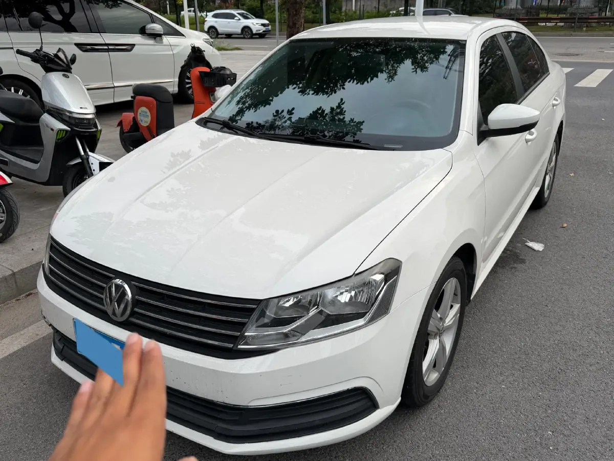 2017 Volkswagen Lavida 1.6L 110HP L4 6AT,autocango,china used car exporter,china ev exporter,chinese used car exporter,chinese used ev exporter