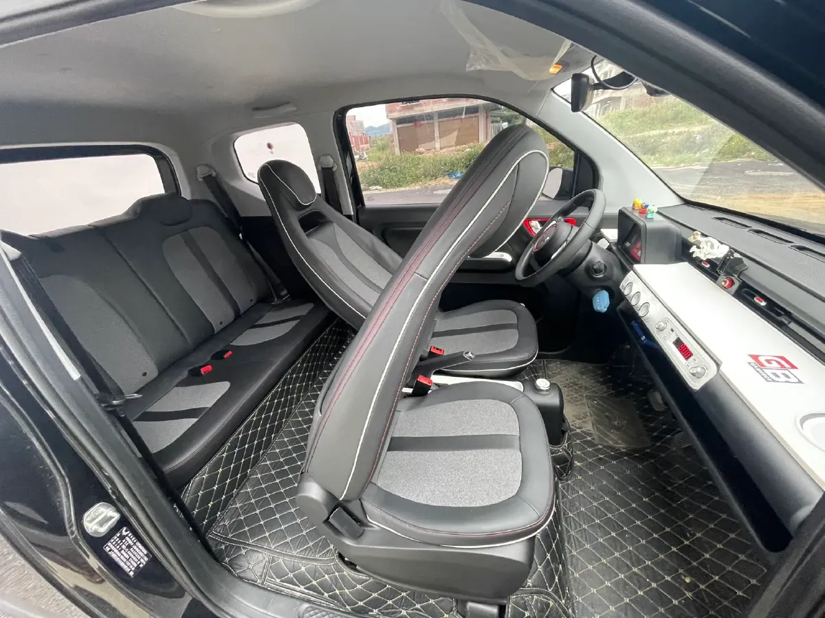 2022 WuLing HongGuang MINI EV BEV 17.3KWH,autocango,china used car exporter,china ev exporter,chinese used car exporter,chinese used ev exporter