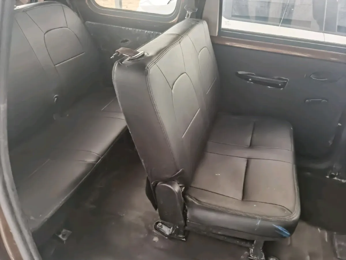 2019 WuLing HongGuang 1.5L 105HP L4 5MT,autocango,china used car exporter,china ev exporter,chinese used car exporter,chinese used ev exporter