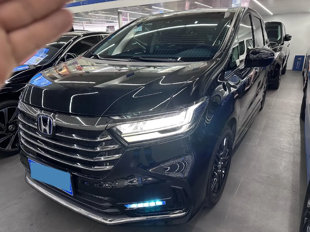 2022 Honda Odyssey 2.0L 146HP L4 E-CVT Hybrid,autocango,china used car exporter,china ev exporter,chinese used car exporter,chinese used ev exporter