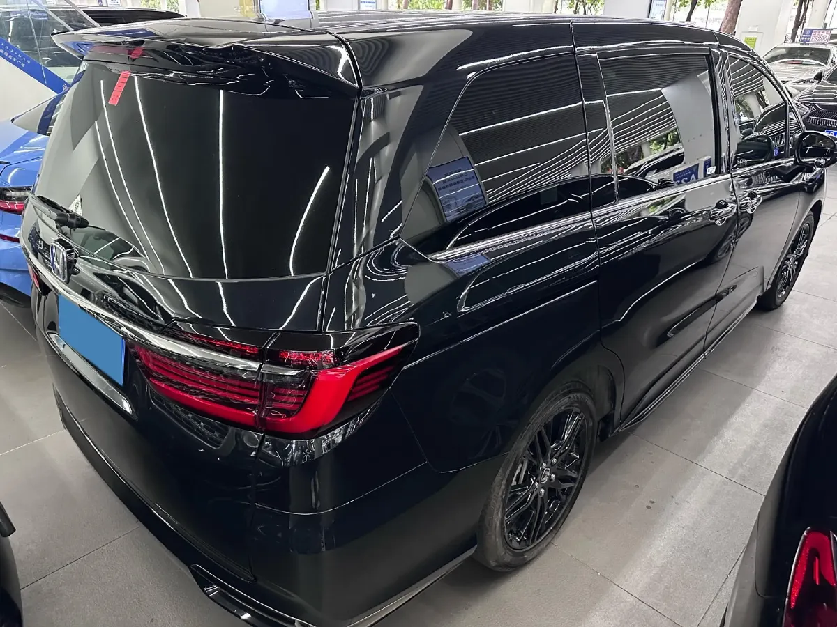2022 Honda Odyssey 2.0L 146HP L4 E-CVT Hybrid,autocango,china used car exporter,china ev exporter,chinese used car exporter,chinese used ev exporter