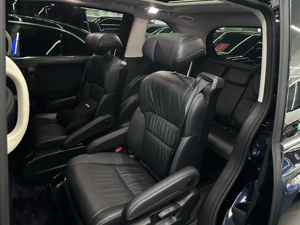 2022 Honda Odyssey 2.0L 146HP L4 E-CVT Hybrid,autocango,china used car exporter,china ev exporter,chinese used car exporter,chinese used ev exporter