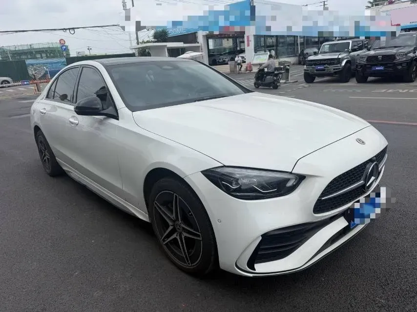 2025 Mercedes-Benz C Class 1.5T 204HP L4 9AT,autocango,china used car exporter,china ev exporter,chinese used car exporter,chinese used ev exporter