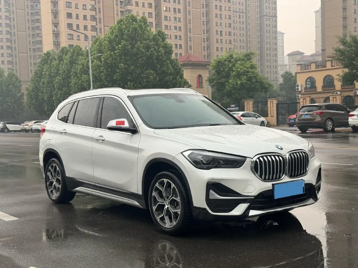 2022 BMW X1 1.5T 140HP L3 7DCT,autocango,china used car exporter,china ev exporter,chinese used car exporter,chinese used ev exporter